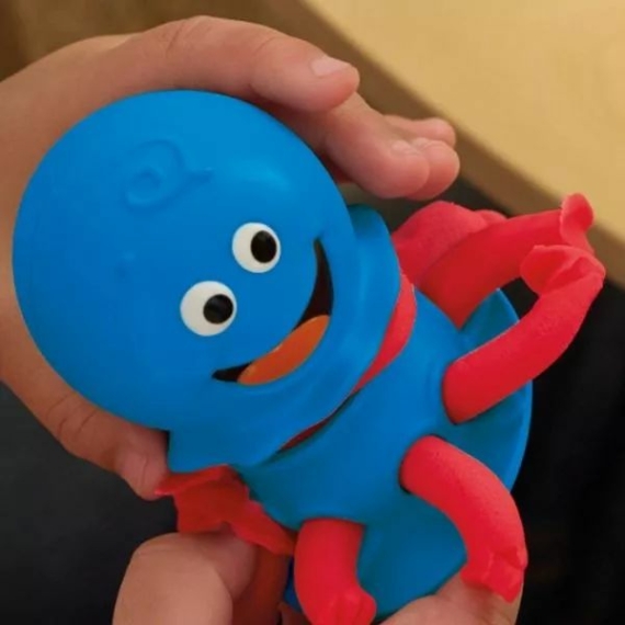 Play-Doh: Fold N Go hordozható játszószőnyeg és gyurmakészlet
